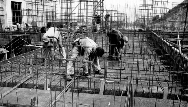 Historical image of El Portal de La Paz under construction at Rose Hills Memorial Park in Whittier, CA.