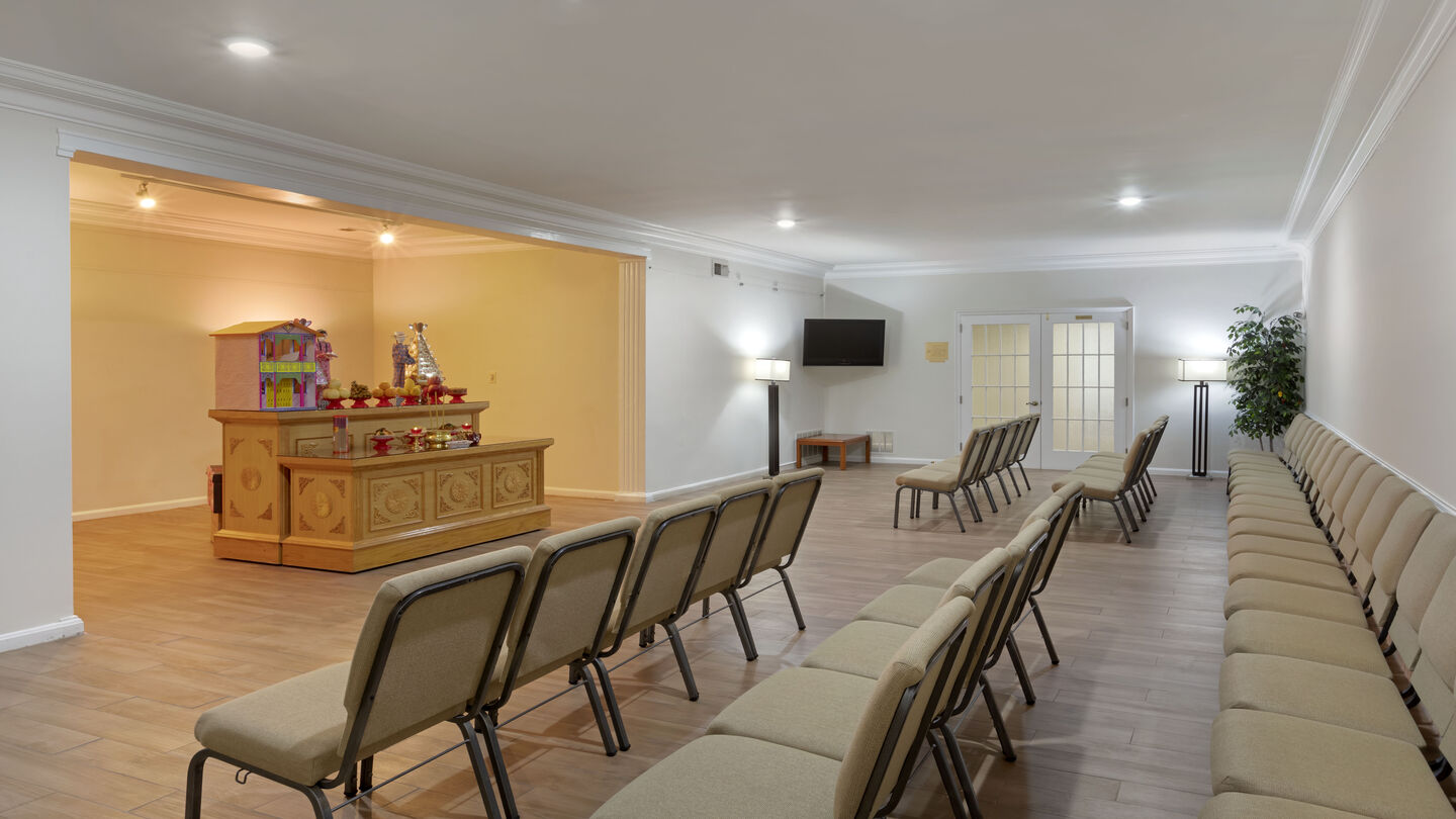 Reception Area at Rose Hills Alhambra