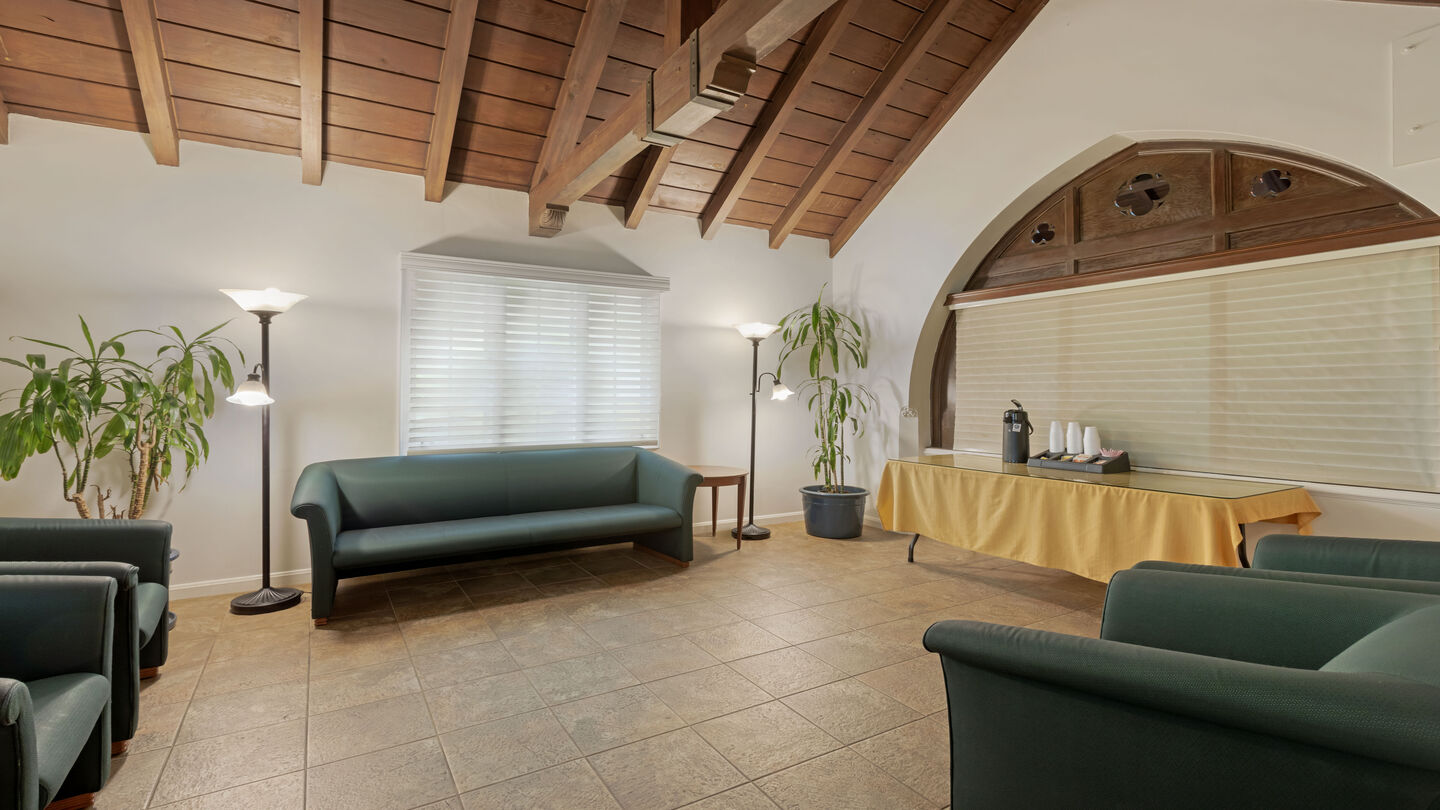 Family Room at Rose Hills Alhambra